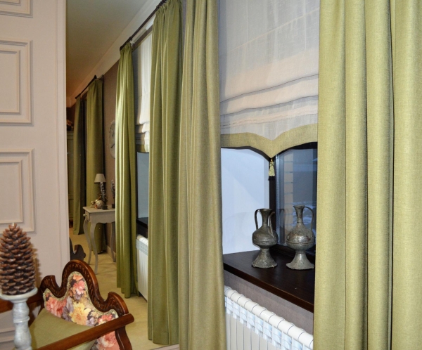 Как правильно выбрать римские шторы на кухню, фото в интерьере, видео Как правильно выбрать римские шторы на кухню, фото в интерьере, видео