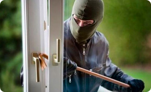 Рольставни на балкон или лоджию &mdash; монтаж шкафа своими руками