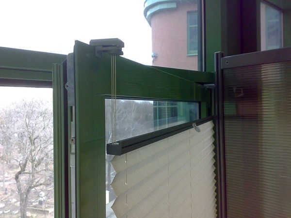 Шторы-плиссе: полный гайд по выбору, установке и уходу за ними