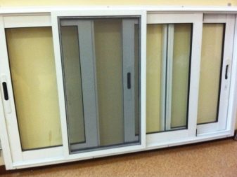 Москитные сетки на пластиковые окна и двери Москитные сетки на пластиковые окна и двери