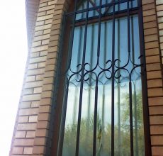 Установка решеток на окна: варианты конструкций и схема установки