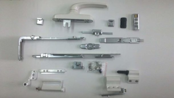 Ремонт оконной фурнитуры