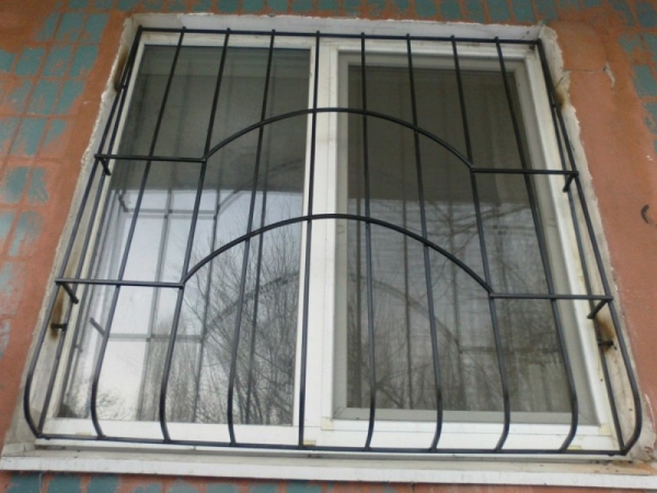 Установка решеток на окна: варианты конструкций и схема установки