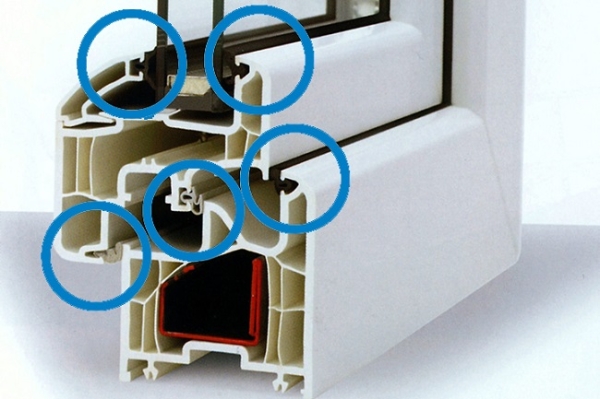 Как утеплить пластиковые окна если продувает своими руками