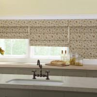 Как правильно выбрать римские шторы на кухню, фото в интерьере, видео Как правильно выбрать римские шторы на кухню, фото в интерьере, видео