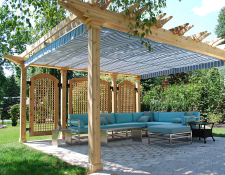 Жалюзи для зимнего сада: разновидности уличных жалюзи Жалюзи для зимнего сада: разновидности уличных жалюзи