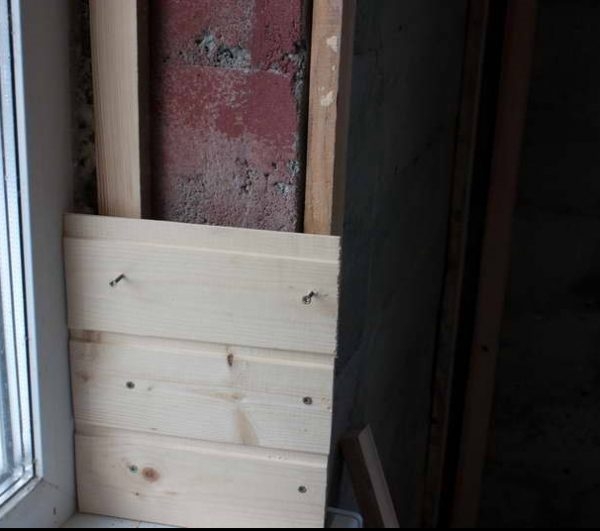 Отделка окон снаружи: разнообразие материалов и способы монтажа Отделка окон снаружи: разнообразие материалов и способы монтажа