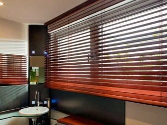 Как установить жалюзи горизонтальные на пластиковые окна (70 фото): как повесить на потолок, монтаж на стену и створку без сверления Как установить жалюзи горизонтальные на пластиковые окна (70 фото): как повесить на потолок, монтаж на стену и створку без сверления