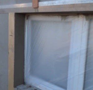 Отделка окон снаружи: разнообразие материалов и способы монтажа Отделка окон снаружи: разнообразие материалов и способы монтажа