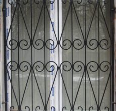 Установка решеток на окна: варианты конструкций и схема установки