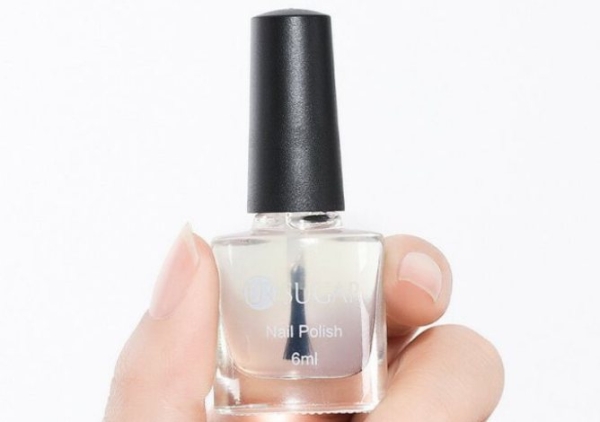 Как убрать царапину со стекла окна?