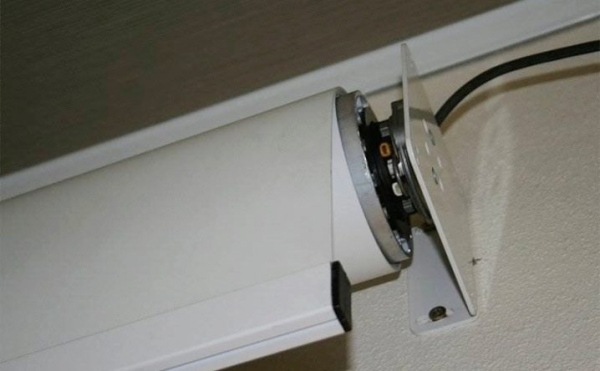 Установка жалюзи на пластиковое окно: пошаговое руководство