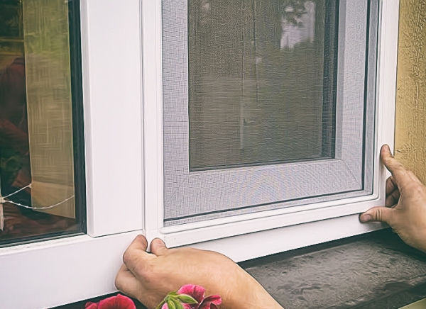 Москитные сетки на пластиковые окна и двери Москитные сетки на пластиковые окна и двери