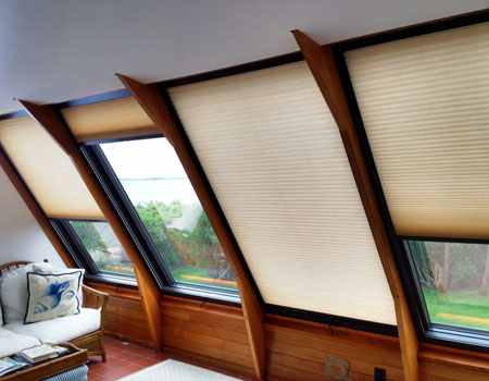 Жалюзи для зимнего сада: разновидности уличных жалюзи Жалюзи для зимнего сада: разновидности уличных жалюзи