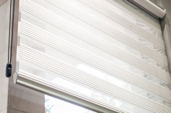 Шторы (жалюзи) День-Ночь — 90 фото новинок дизайна Шторы (жалюзи) День-Ночь — 90 фото новинок дизайна