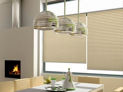 Шторы-плиссе: полный гайд по выбору, установке и уходу за ними