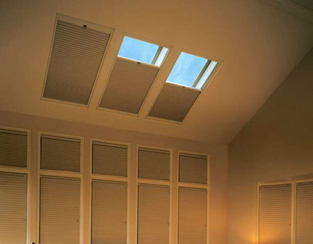 Жалюзи для зимнего сада: разновидности уличных жалюзи Жалюзи для зимнего сада: разновидности уличных жалюзи