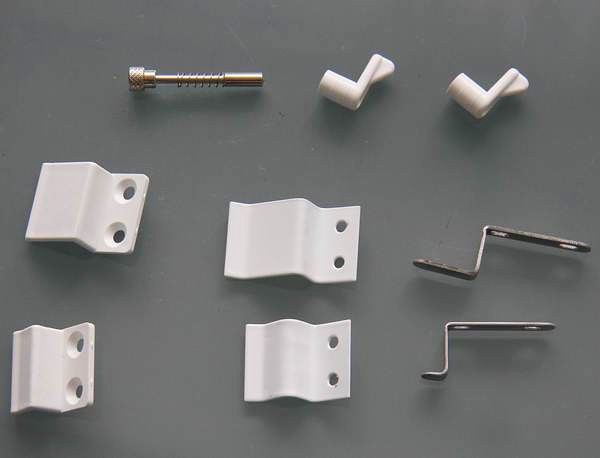 Виды креплений для москитной сетки и их установка Виды креплений для москитной сетки и их установка