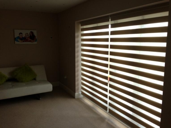 Шторы (жалюзи) День-Ночь — 90 фото новинок дизайна Шторы (жалюзи) День-Ночь — 90 фото новинок дизайна