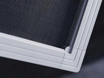 Москитные сетки на пластиковые окна и двери Москитные сетки на пластиковые окна и двери