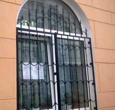 Установка решеток на окна: варианты конструкций и схема установки