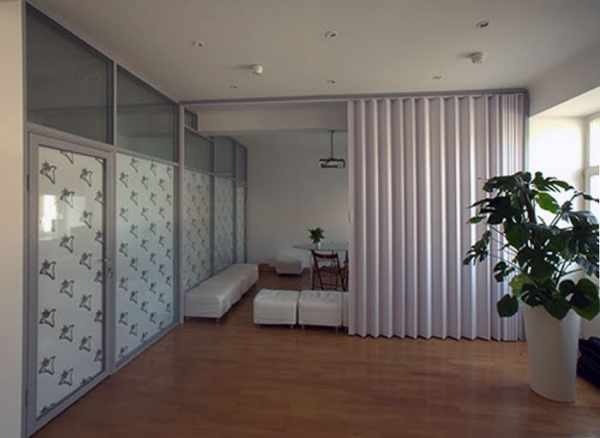 Перегородка жалюзи: виды и способы зонирования комнаты Перегородка жалюзи: виды и способы зонирования комнаты