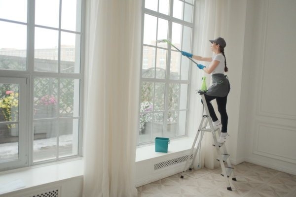 Как помыть раздвижные окна на балконе снаружи, как снять раздвижные окна