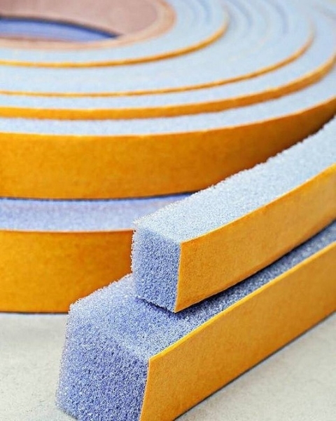 Как утеплить пластиковые окна если продувает своими руками