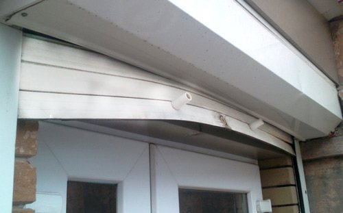 Рольставни не работают: куда обратиться за ремонтом Рольставни не работают: куда обратиться за ремонтом