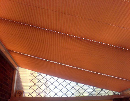 Жалюзи для зимнего сада: разновидности уличных жалюзи Жалюзи для зимнего сада: разновидности уличных жалюзи