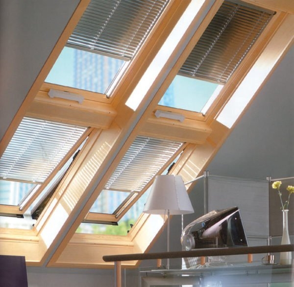 Шторы-плиссе: полный гайд по выбору, установке и уходу за ними