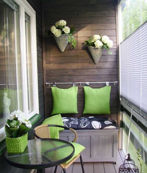 Как правильно выбрать жалюзи на балкон Как правильно выбрать жалюзи на балкон