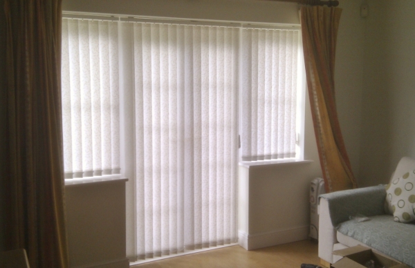 Как правильно выбрать жалюзи на балкон Как правильно выбрать жалюзи на балкон