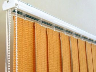 Как правильно выбрать жалюзи на балкон Как правильно выбрать жалюзи на балкон