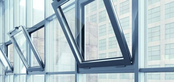 Фурнитура для алюминиевых окон: противовзломная продукция для раздвижных конструкций, ручки и комплектующие, гребенка и уплотнитель