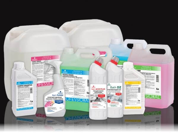 Мыть окна моющим пылесосом: можно ли использовать прибор для чистки стекол, как правильно им пользоваться? Мыть окна моющим пылесосом: можно ли использовать прибор для чистки стекол, как правильно им пользоваться?