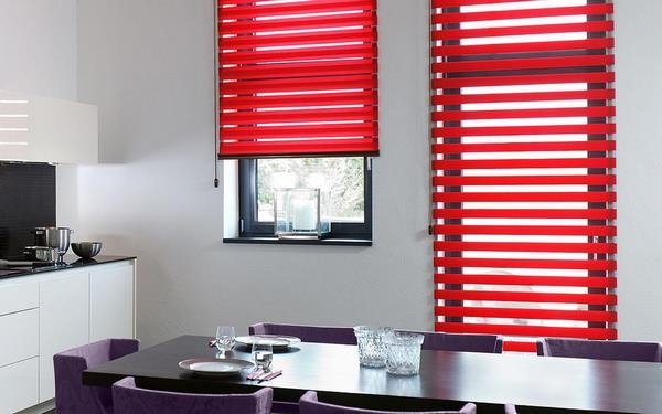 Рулонные шторы «день-ночь» на пластиковые окна: в интерьере, выбор конструкции, монтаж Рулонные шторы «день-ночь» на пластиковые окна: в интерьере, выбор конструкции, монтаж