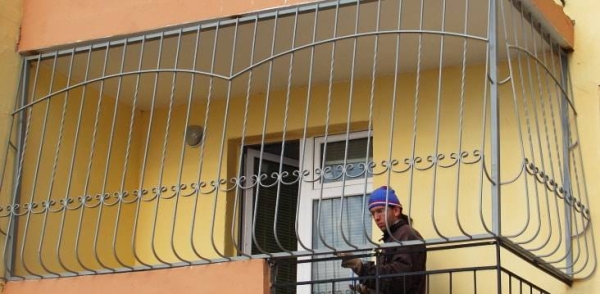 Решетки на окна – 5 серьезных недостатков