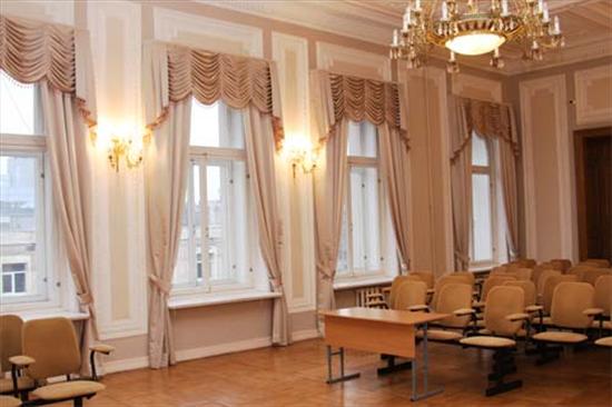 Как посчитать длину карниза для штор