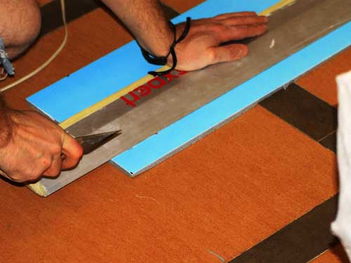 Как поставить сэндвич панели на окно? Как поставить сэндвич панели на окно?