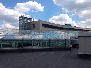 Установка антивандальной пленки на окна в Москве и МО