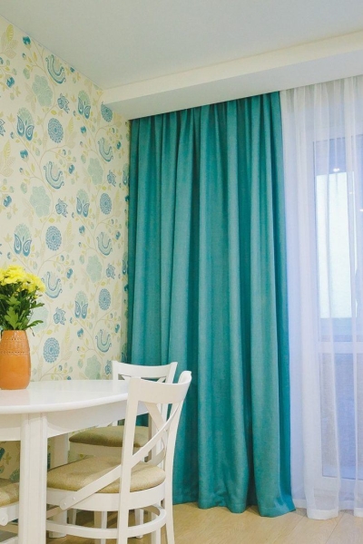 Гардины для штор, виды карнизов для штор, какие лучше выбрать самые удобные настенные варианты в зал — 39 фото