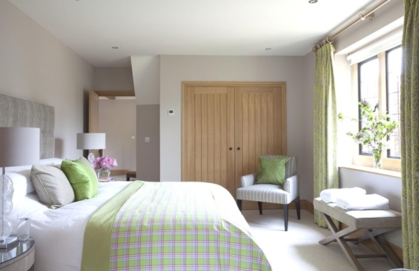 Гардины для штор, виды карнизов для штор, какие лучше выбрать самые удобные настенные варианты в зал — 39 фото