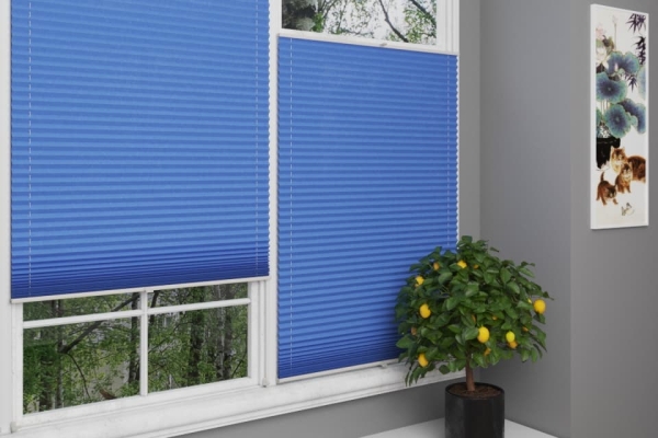 Рулонные жалюзи на пластиковые окна Рулонные жалюзи на пластиковые окна