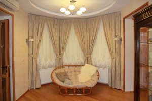 Как рассчитать ткань на шторы: коэффициент сборки, расчет по карнизу Как рассчитать ткань на шторы: коэффициент сборки, расчет по карнизу