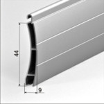 Рольставни в туалет и ванную: советы по выбору и монтажу Рольставни в туалет и ванную: советы по выбору и монтажу