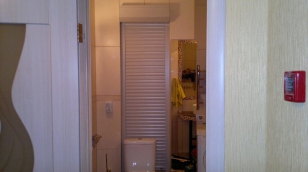 Рольставни в туалет и ванную: советы по выбору и монтажу Рольставни в туалет и ванную: советы по выбору и монтажу